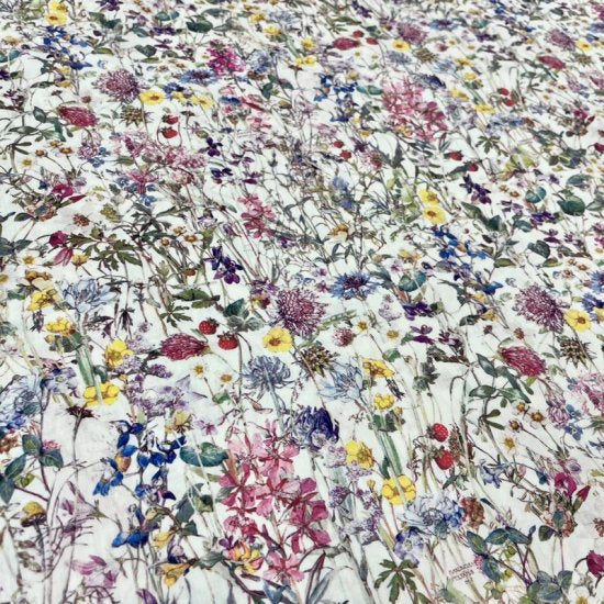 【LIBERTY】Wild Flowers ワイルドフラワーズ AE 約110cm巾